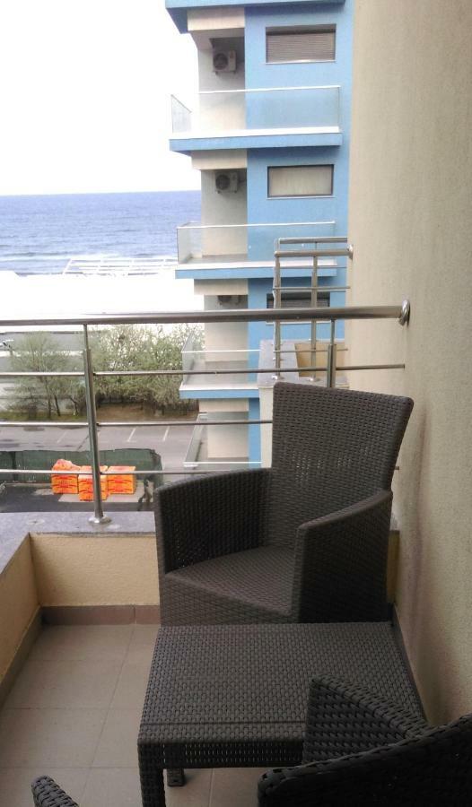 Apartment Garsoniera Bibi Nord